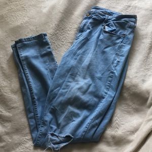 Old Navy Rockstar Jeans with Ripped Knee